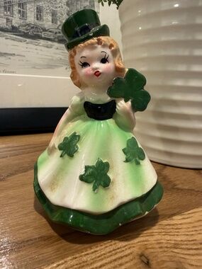 Vintage Lefton Shamrock Irish Ireland St Patrick's Day Girl